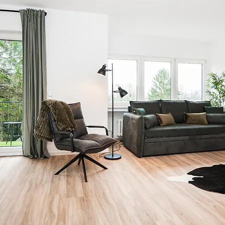 Apartment Artful For 4 *